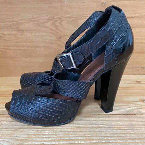 Gianni Bini, size 8, Black heels - Picture 3 of 4